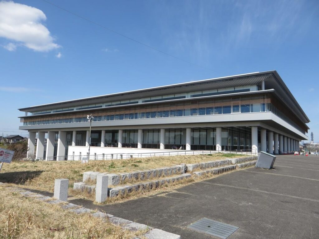 奈良県立図書情報館・建物