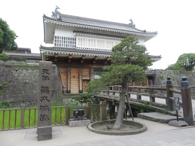 鶴丸城跡
